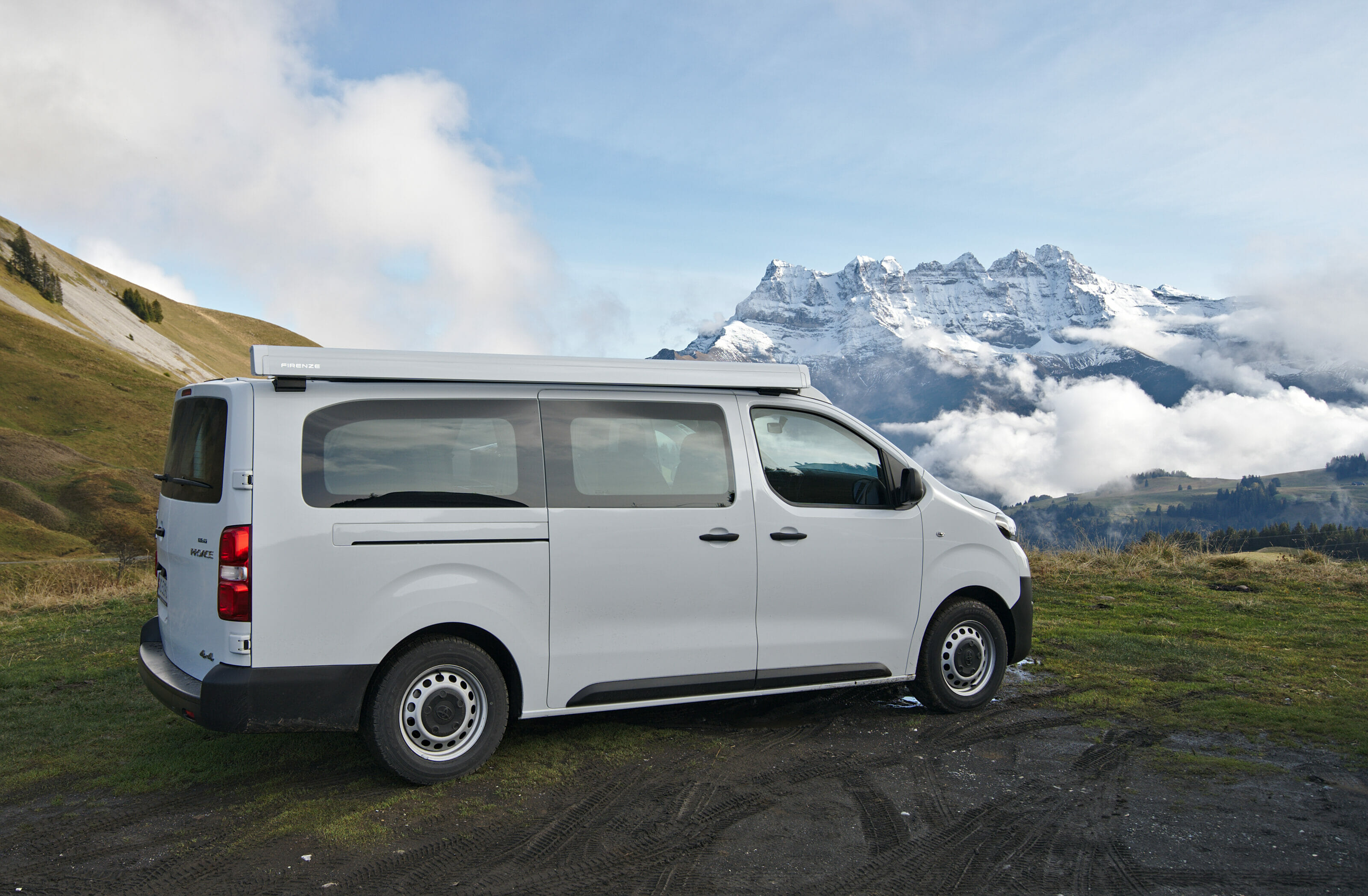 Presentation of our Van: why did we pick a toyota proace