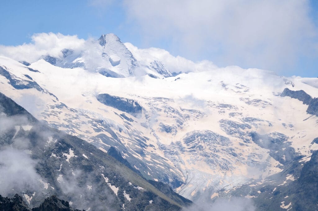 Dent d'Hérens et glacier du Mont Miné