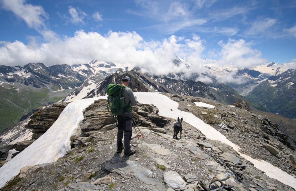 Thomas et Winchy à la pointe du Tsaté