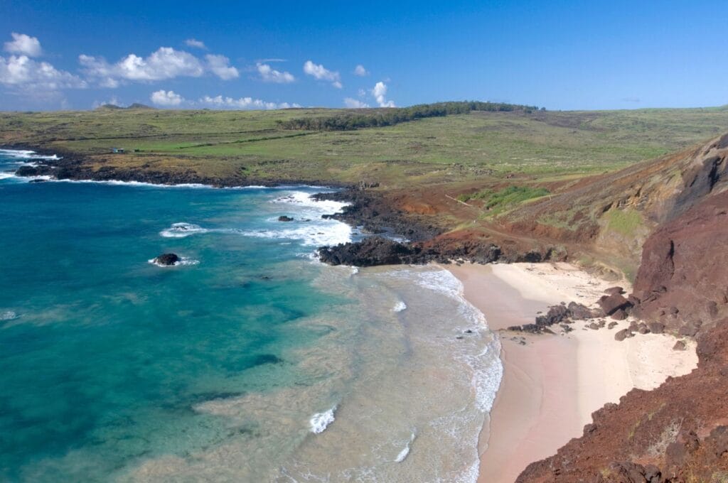 la plage Ovahe au nord de l'île de Pâques