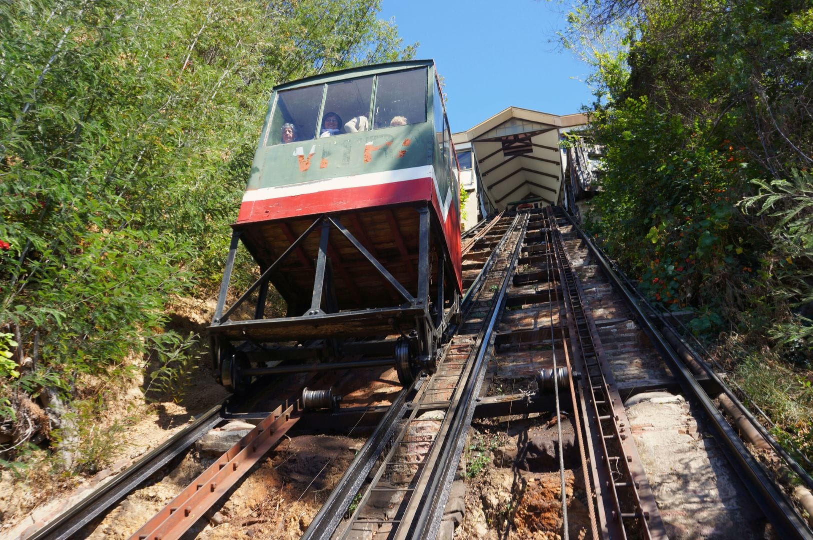 un ascenseur de valparaiso