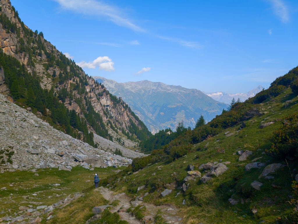 vue sur la vallée depuis le sentier du Gross Bigerhorn