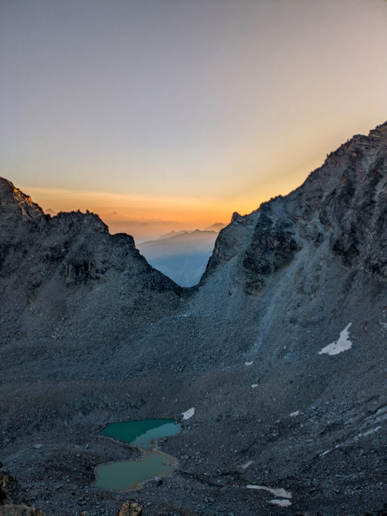 lever de soleil depuis le sommet du Klein Bigerhorn