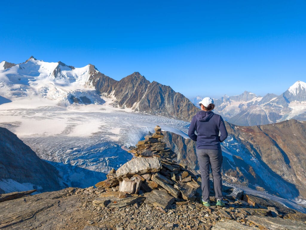 cairn devant le Riedgletscher