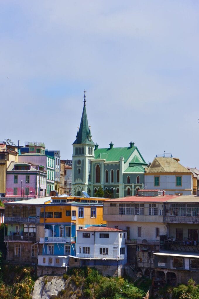 église Santa Cruz à valparaiso