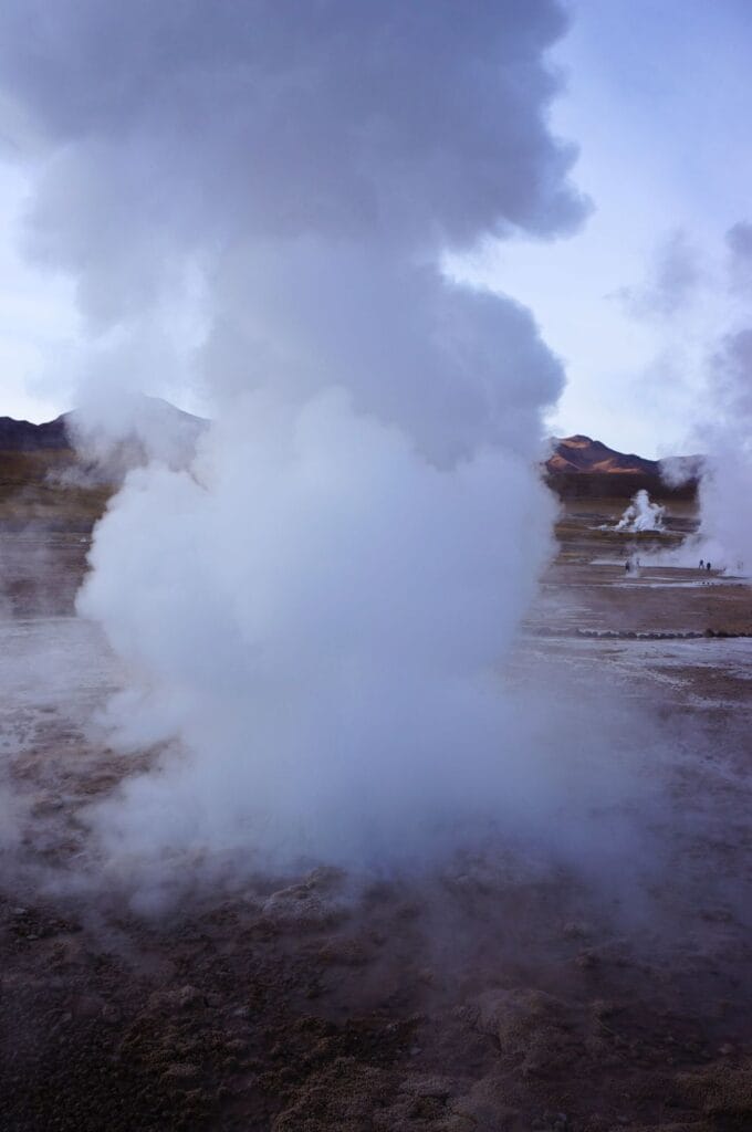 un geyser au nord d'Atacama