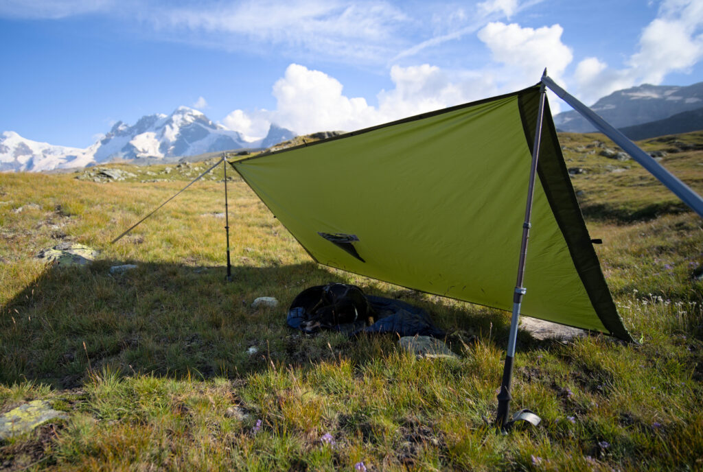 le tarp pour faire de l'ombre à Winchy