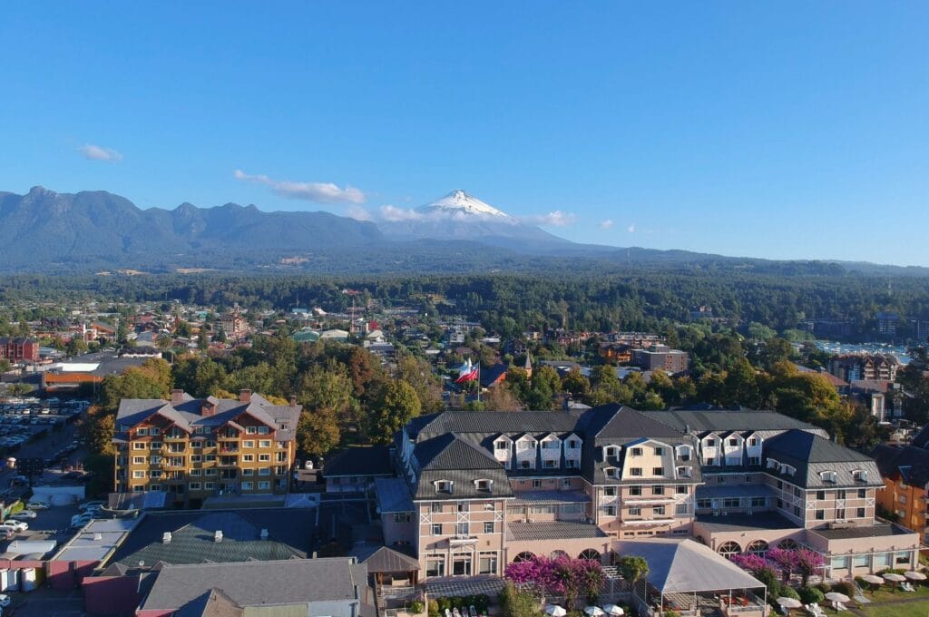 view of the city of Pucón