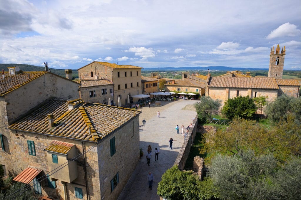 Monteriggioni remparts