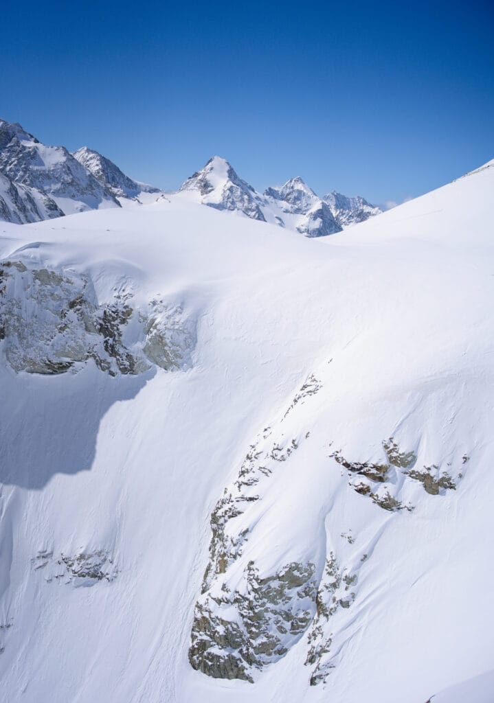 début partie droite du couloir de la cabane des Vignettes