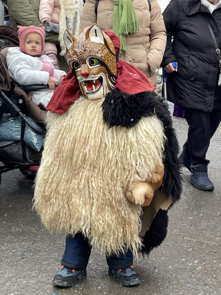 enfant costume peluche