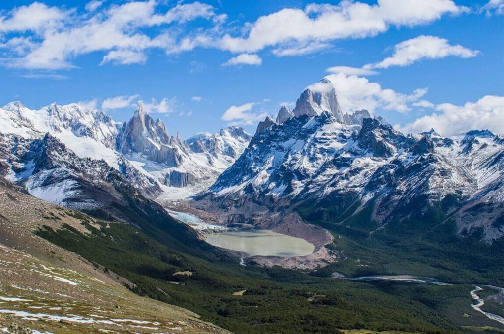 randonnée Loma Del Pliegue Tumbado dans le parc national Los Glaciares