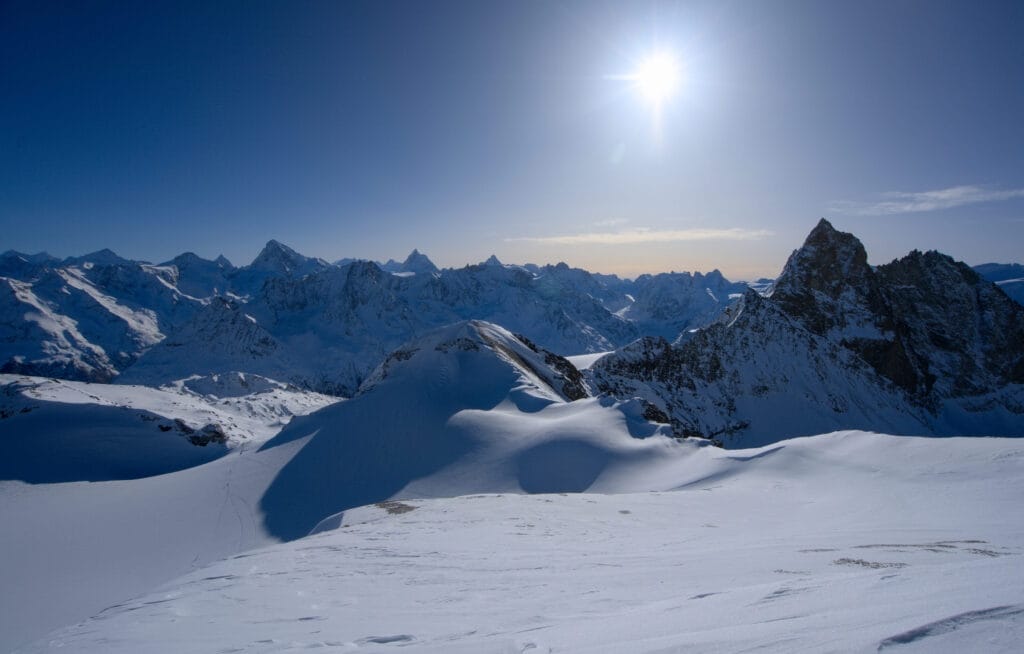 glacier de Vouasson, Aiguilles Rouges, Dent-Blanche, Cervin...