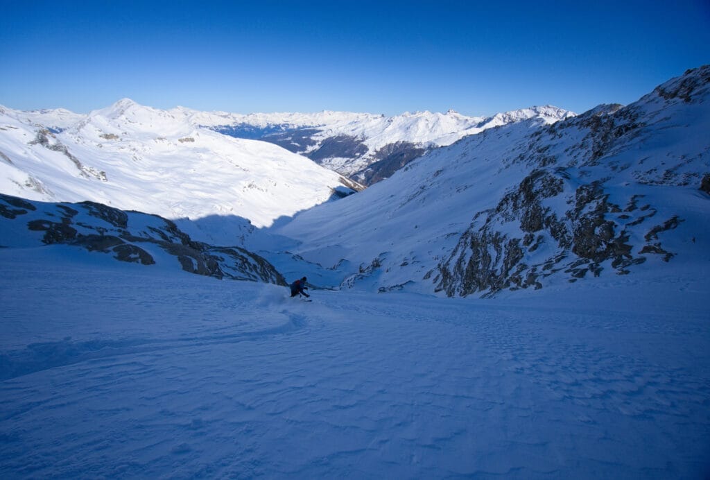 la langue glaciaire du glacier de Vouasson en ski