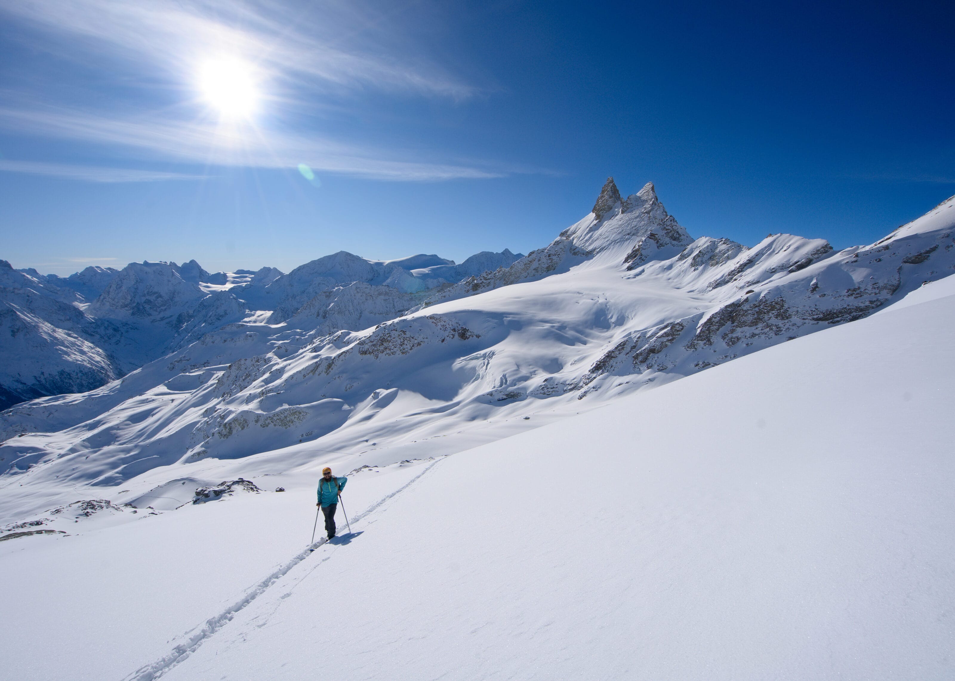 montée alternatives sur le sommet à côté du mont de l'Etoile